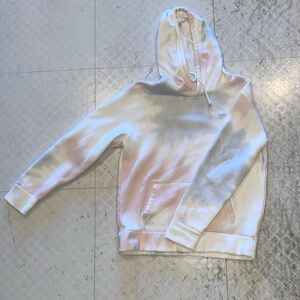 Hollister barely worn blue/pink tie-dye hoodie Size M